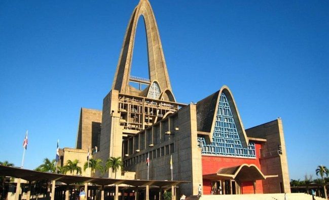 Tour Cultural de Medio Día en Higüey desde Uvero alto